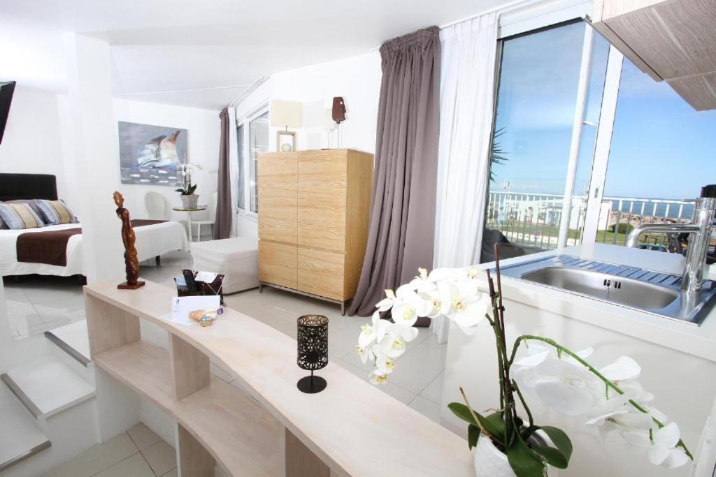 Bleu Mer Duplex & Suites Saint-Cyprien  Dış mekan fotoğraf